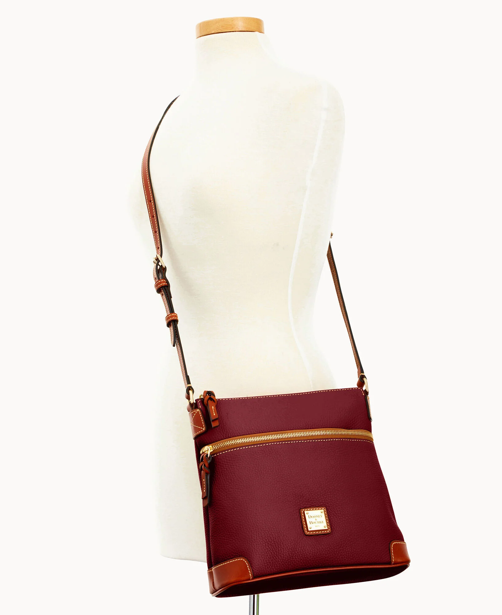 Pebble Grain Crossbody - Image 25