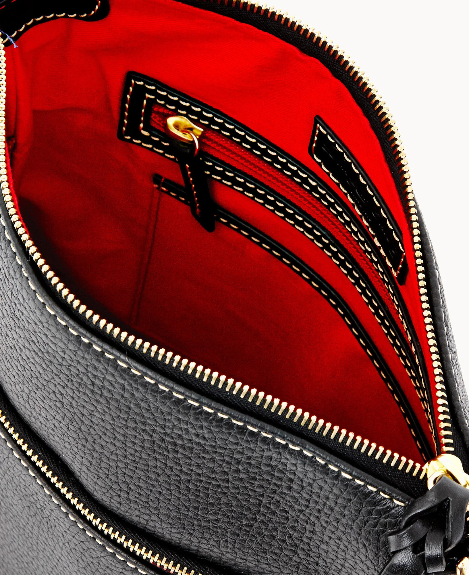 Pebble Grain Crossbody - Image 3