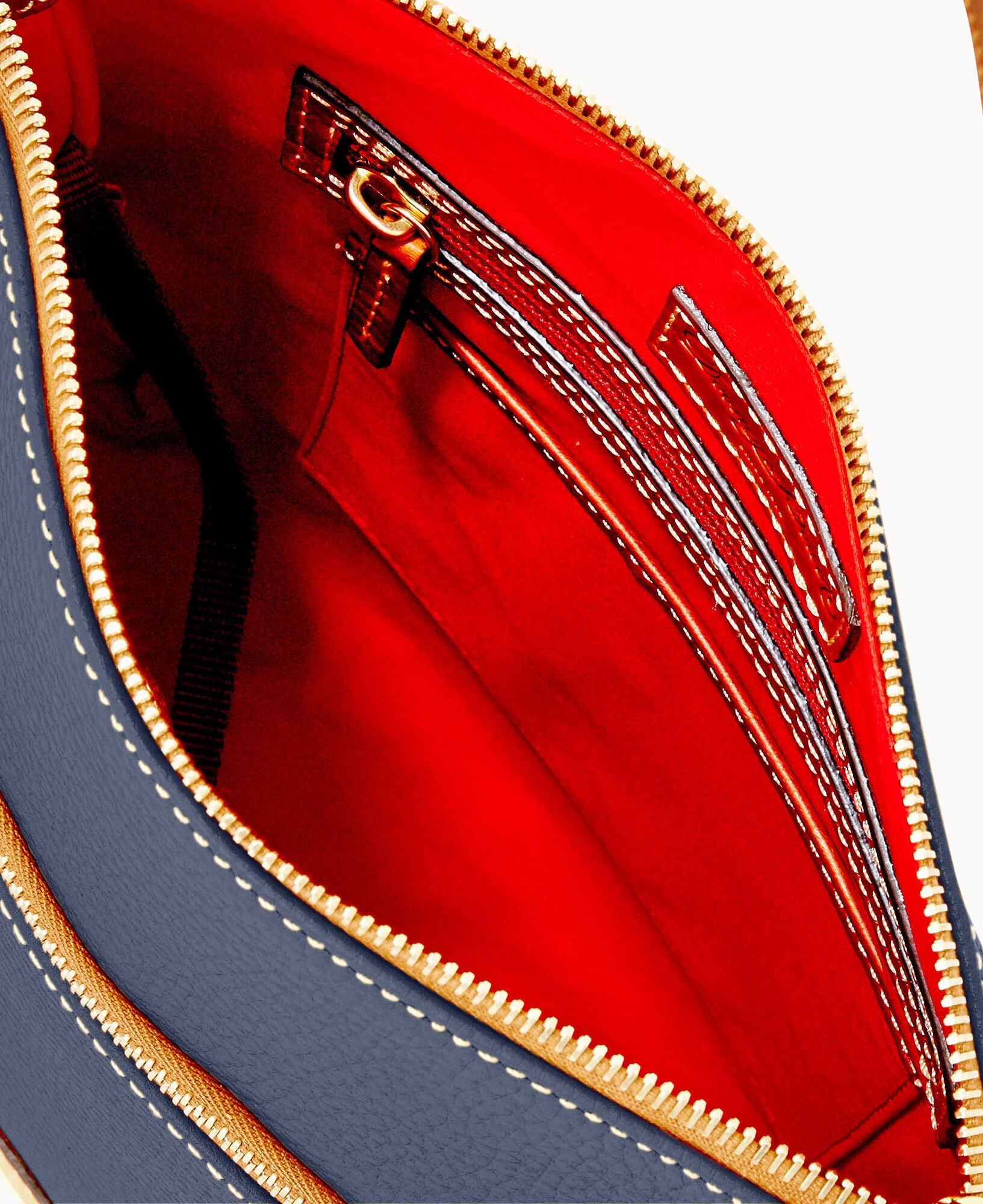 Pebble Grain Crossbody - Image 88