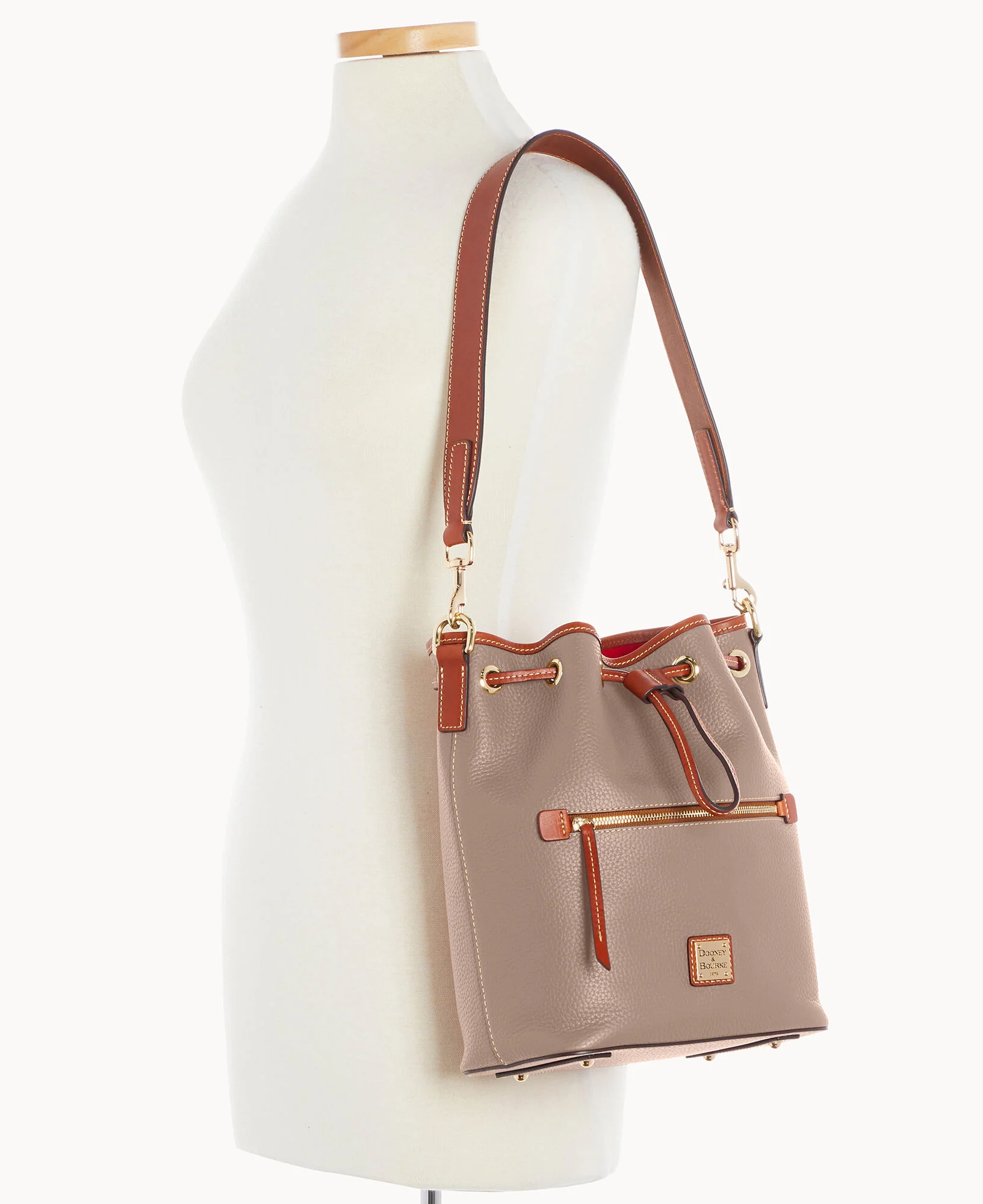 Pebble Grain Drawstring - Image 48