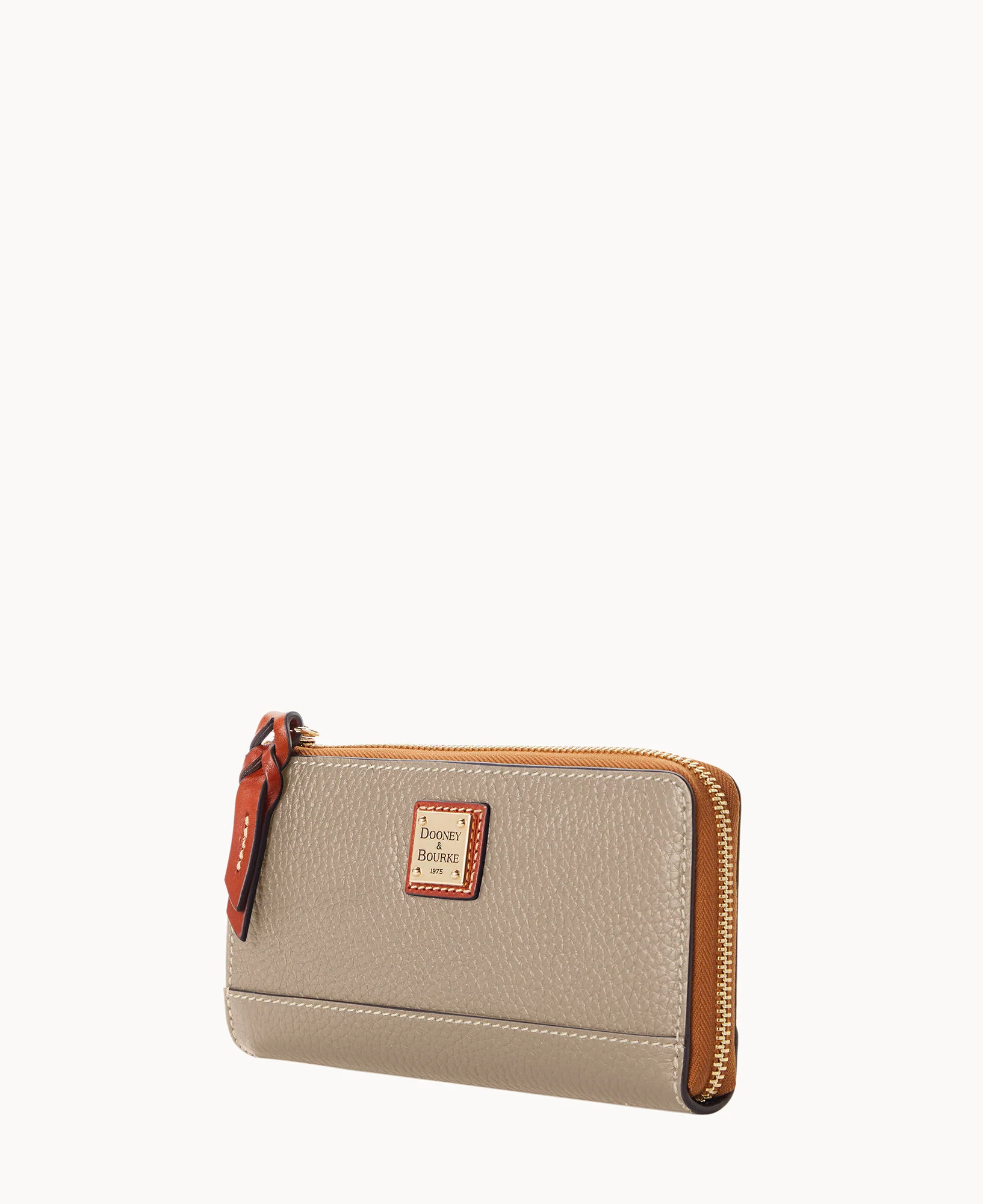 Pebble Grain Folded Zip Wristlet - Image 14