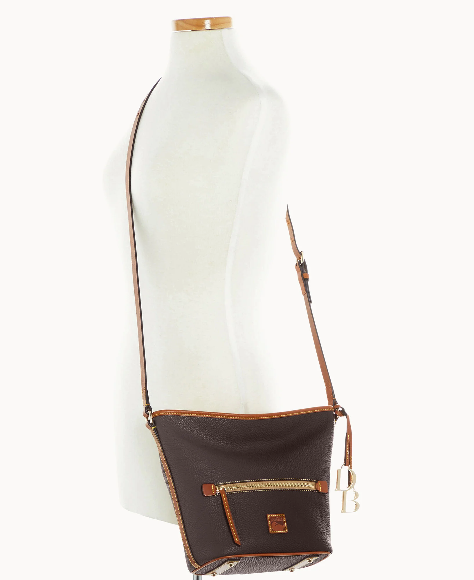 Pebble Grain Zip Sac - Image 4