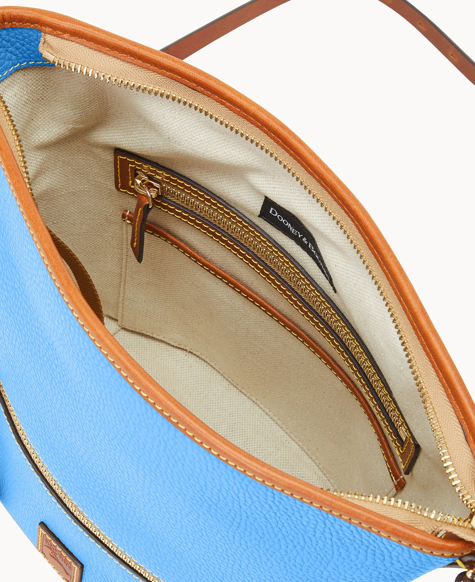 Pebble Grain Zip Sac - Image 79