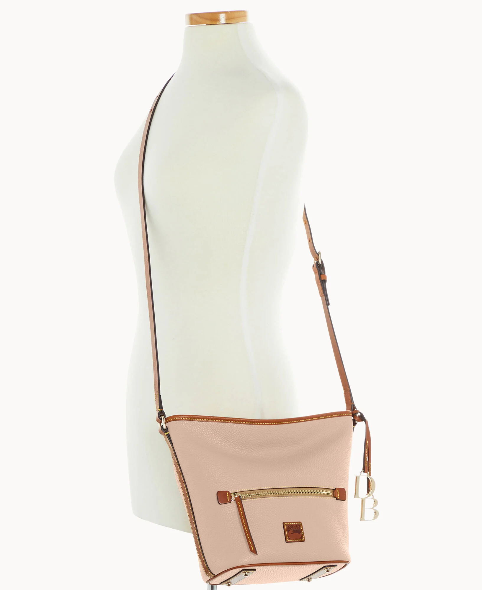 Pebble Grain Zip Sac - Image 88