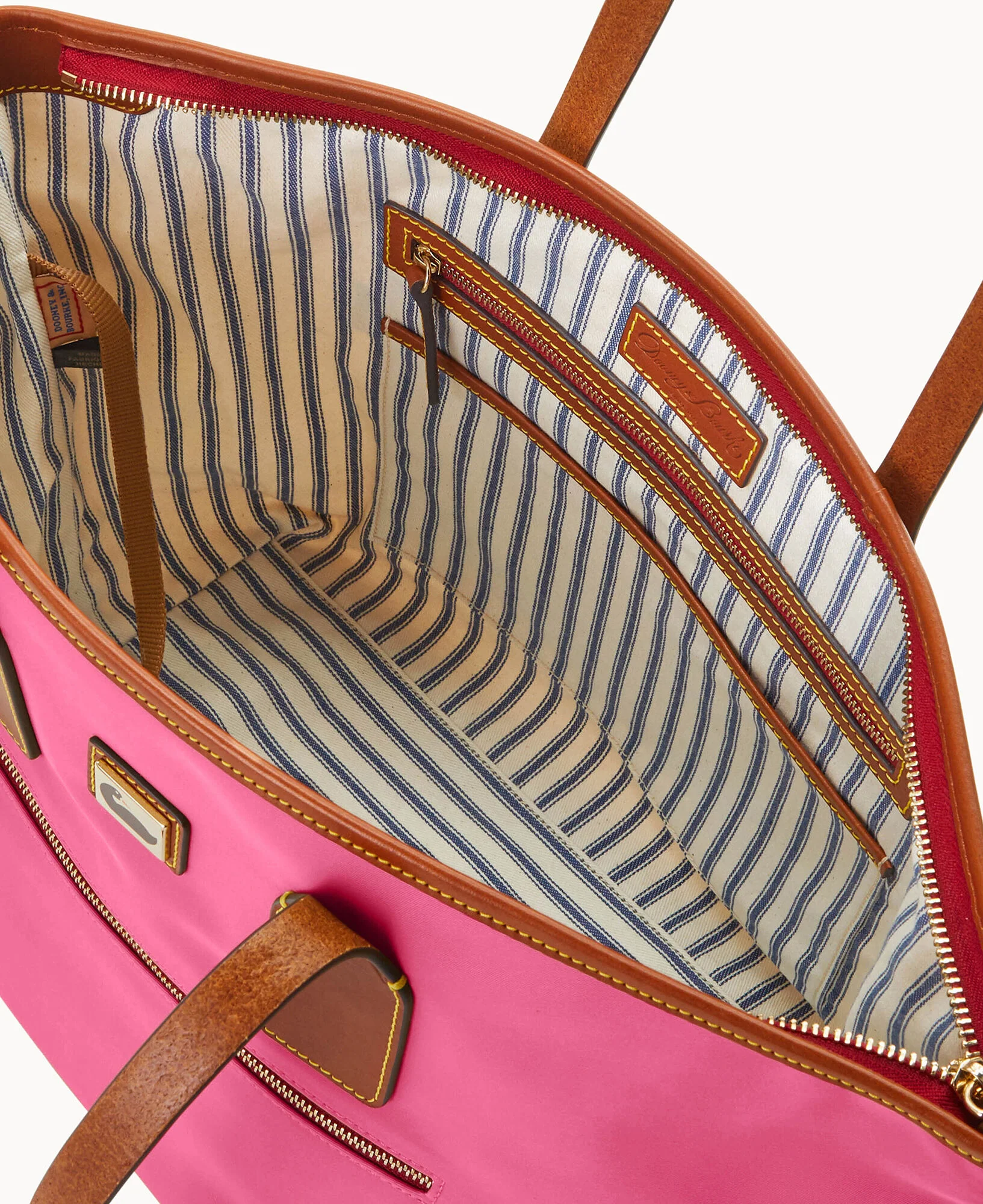 Wayfarer Tote - Image 15